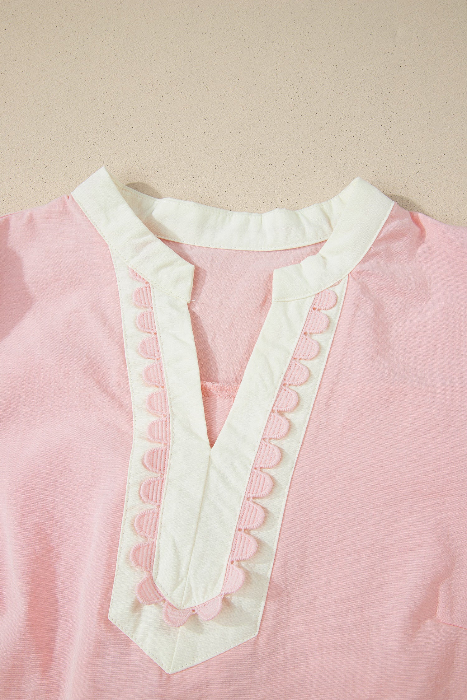 Light Pink Scallop Color Block Trim Puff Sleeve Mini Dress