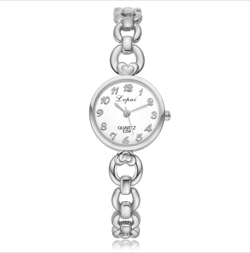 Lvpai Diamond Women’s Bracelet Watch – Elegant Silicone Strap Quartz Watch